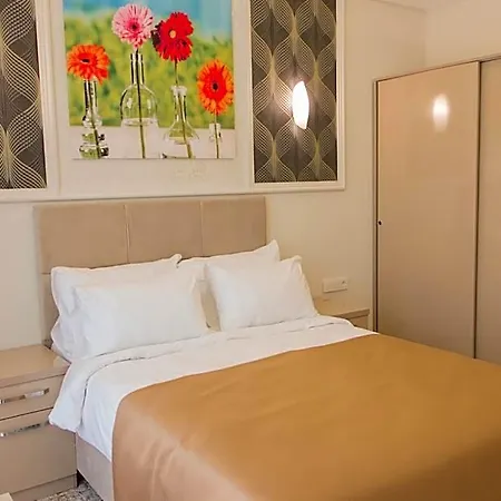 Hotel Goldhan 4*